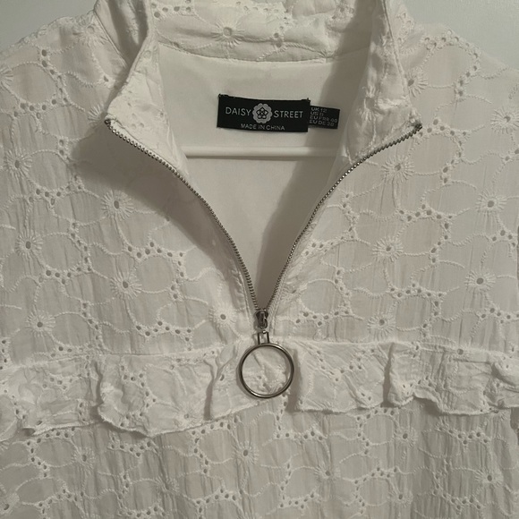Daisy Street Women’s Eyelet Short Sleeve Ruffle Tunic Baby Doll White sz8 - Picture 11 of 14